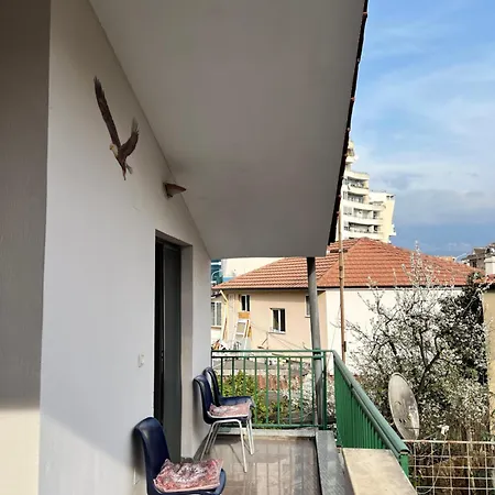Door Hostel Tirana